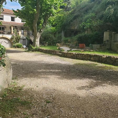 Moulin De Bonfilhon Bed & Breakfast Cornillon-Confoux Bagian luar foto