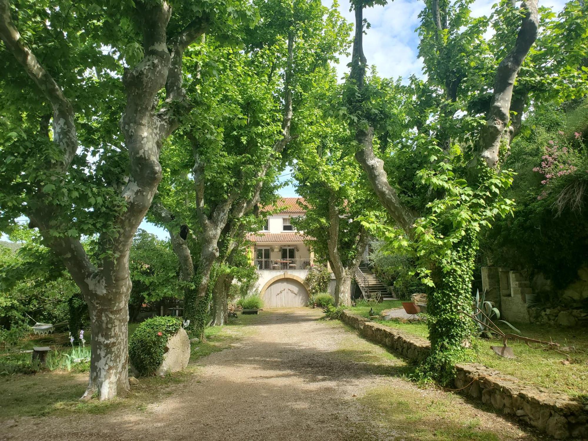 Moulin De Bonfilhon Bed & Breakfast Cornillon-Confoux Bagian luar foto