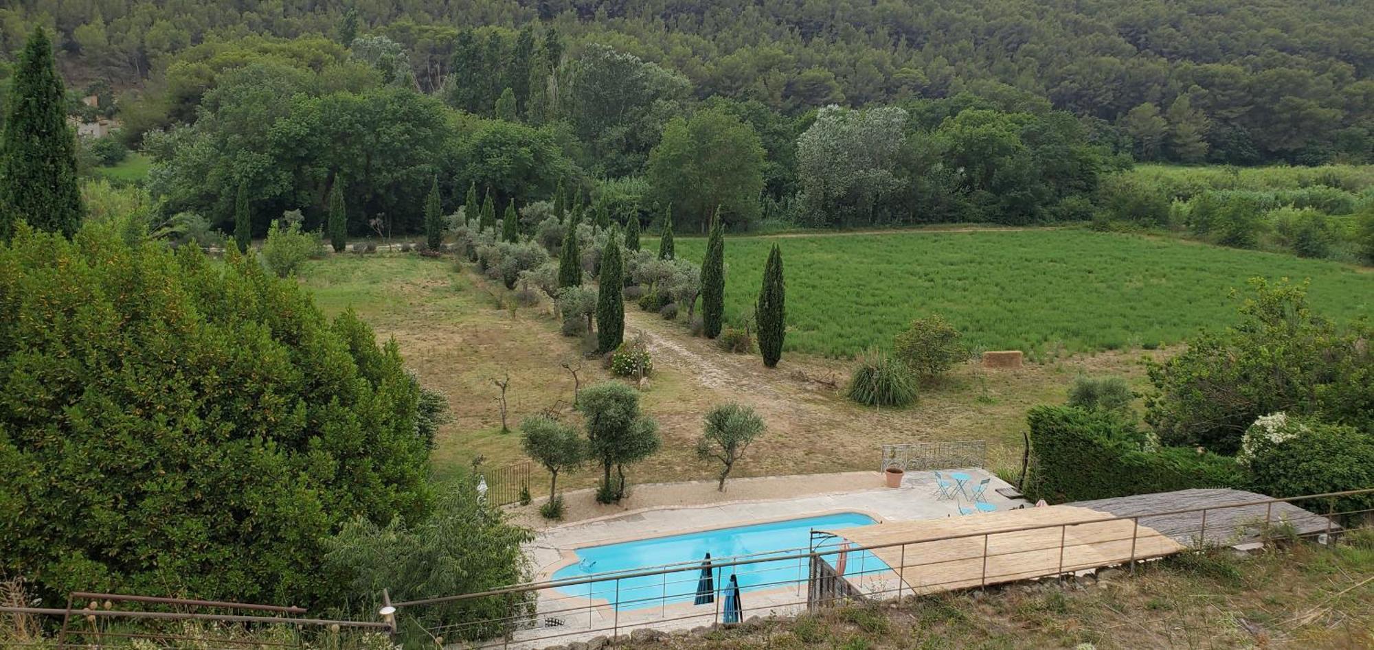 Moulin De Bonfilhon Bed & Breakfast Cornillon-Confoux Bagian luar foto