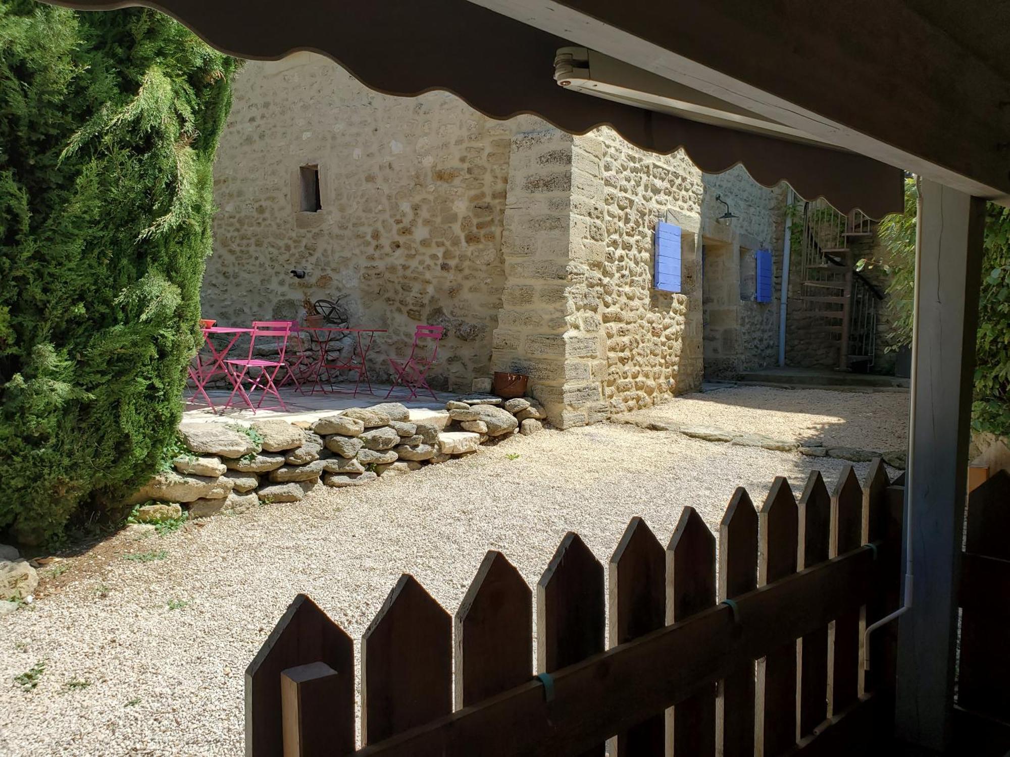 Moulin De Bonfilhon Bed & Breakfast Cornillon-Confoux Bagian luar foto