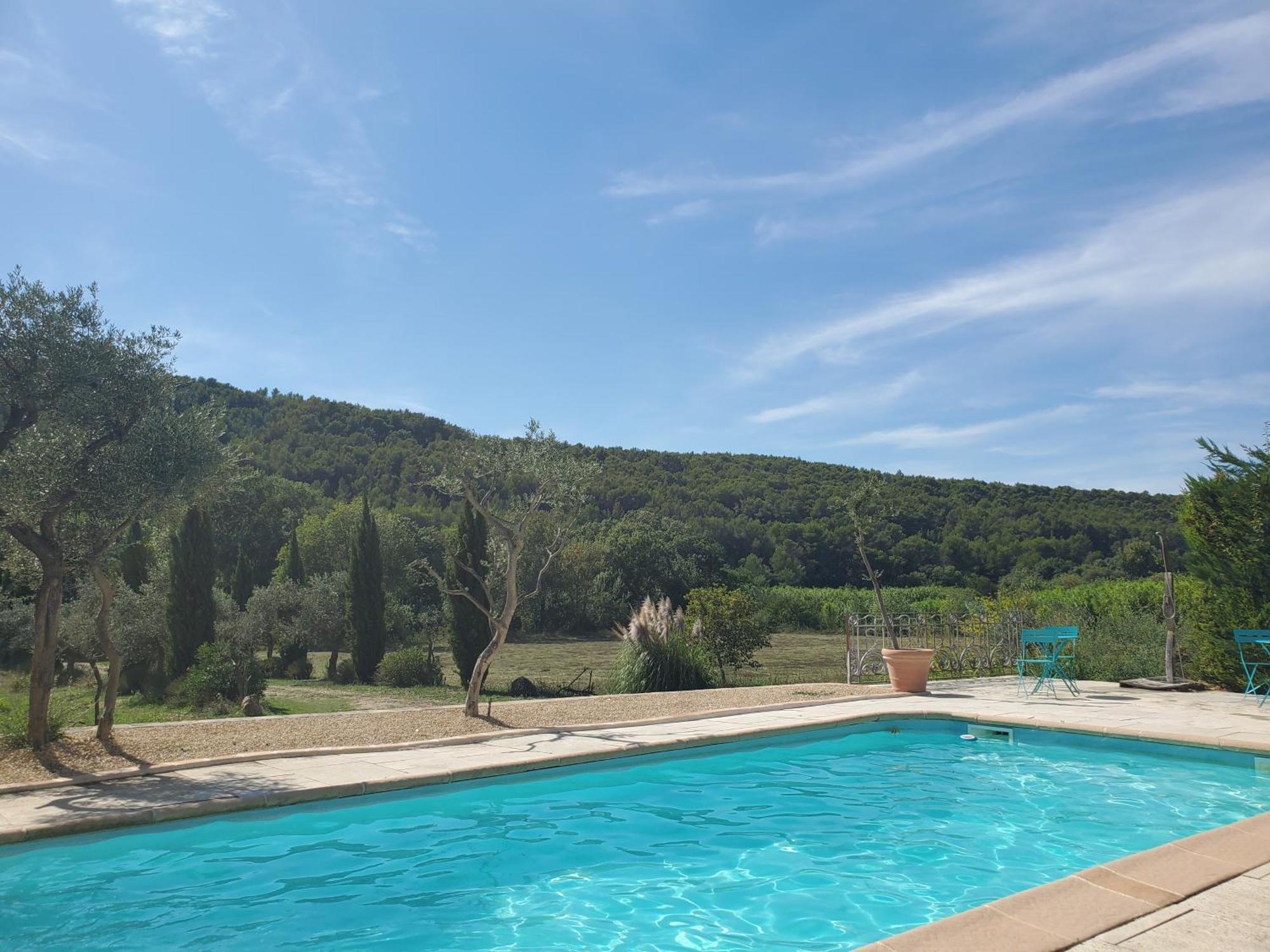 Moulin De Bonfilhon Bed & Breakfast Cornillon-Confoux Bagian luar foto